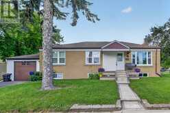 20 ALANBURY CRESCENT | Toronto Ontario | Slide Image One