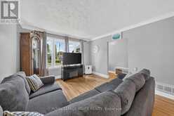 20 ALANBURY CRESCENT | Toronto Ontario | Slide Image Eight