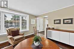 141 LUNDYS LANE | Newmarket Ontario | Slide Image Twelve