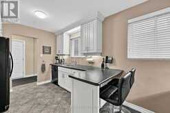141 LUNDYS LANE | Newmarket Ontario | Slide Image Twenty-four
