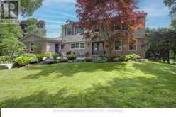 996 CRESTHAMPTON LANE | Mississauga Ontario | Slide Image One