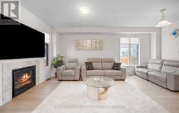466 THORNBORROW COURT | Milton Ontario | Slide Image Seven