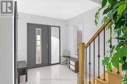 5 WOODCOTE CRESCENT | Halton Hills Ontario | Slide Image Nine