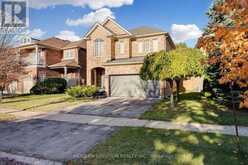 5 WOODCOTE CRESCENT | Halton Hills Ontario | Slide Image Three