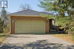 87 NAVIGATORS TRAIL | Bobcaygeon Ontario | Slide Image Two