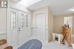 87 NAVIGATORS TRAIL | Bobcaygeon Ontario | Slide Image Four