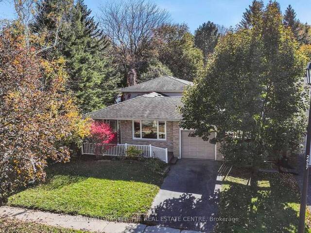 836 ELGIN STREET Newmarket Ontario, L3Y 5K8 - 4 Bedrooms Home For Sale