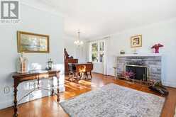 2117 MAPLEWOOD DRIVE | Burlington Ontario | Slide Image Six