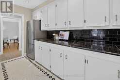 27 ARMOUR BOULEVARD | Toronto Ontario | Slide Image Seventeen