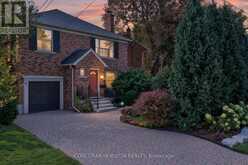 27 ARMOUR BOULEVARD | Toronto Ontario | Slide Image Three