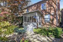 27 ARMOUR BOULEVARD | Toronto Ontario | Slide Image Five