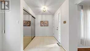 679 FOXWOOD TRAIL | Pickering Ontario | Slide Image Seventeen