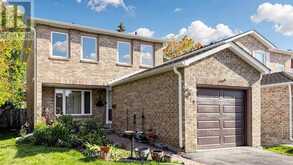 679 FOXWOOD TRAIL | Pickering Ontario | Slide Image Three