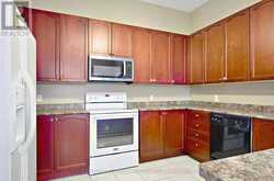 7 BRIDLEWOOD BOULEVARD | Whitby Ontario | Slide Image Eleven