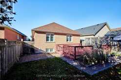 7 BRIDLEWOOD BOULEVARD | Whitby Ontario | Slide Image Forty-five