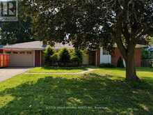 86 HAMILTON DRIVE | Newmarket Ontario | Slide Image Two