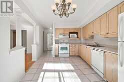 309 - 2502 RUTHERFORD ROAD | Vaughan Ontario | Slide Image Thirteen