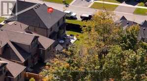 3032 MONARCH DRIVE | Orillia Ontario | Slide Image Thirty-three