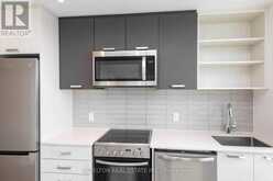 905 - 2300 ST. CLAIR AVENUE W | Toronto Ontario | Slide Image Fourteen