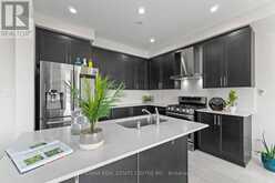 8 OCONNOR CRESCENT | Brampton Ontario | Slide Image Eight