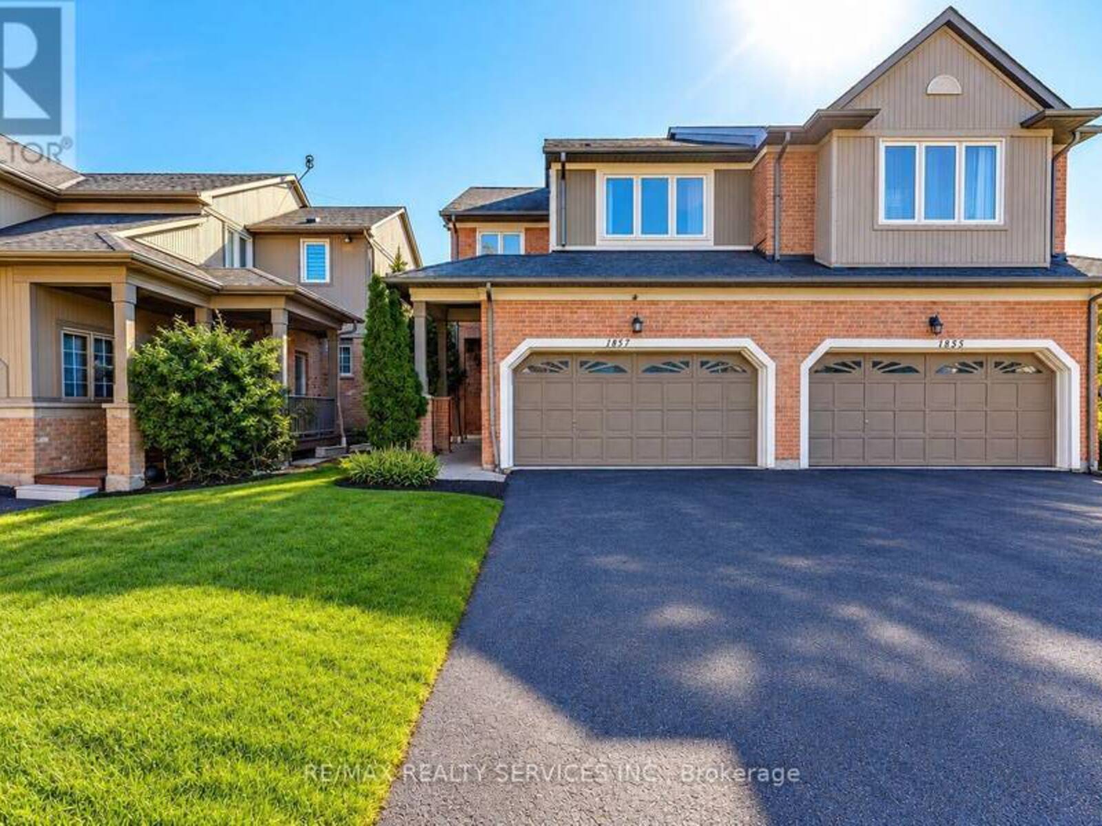 1857 STEVINGTON CRESCENT, Mississauga, Ontario L5N 7S5