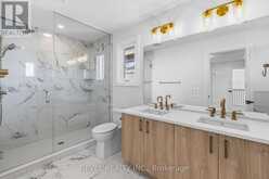 6345 JEWEL COMMON | Niagara Falls Ontario | Slide Image Twenty-three