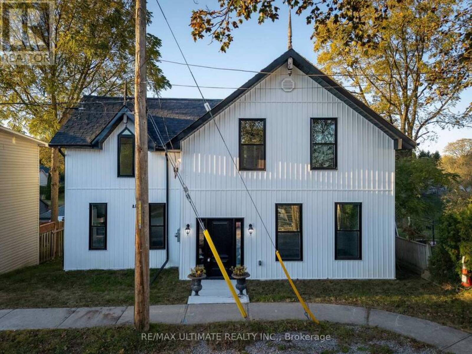 40 CHARLES STREET, Port Hope, Ontario L1A 1S4