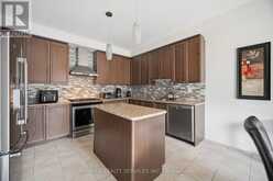 1736 DOUGLAS LANGTREE DRIVE | Oshawa Ontario | Slide Image Sixteen