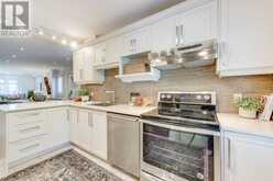 105 LEE AVENUE | Toronto Ontario | Slide Image Nine