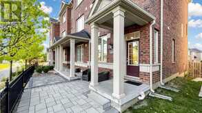 1754 DONALD COUSENS PARKWAY | Markham Ontario | Slide Image Sixteen
