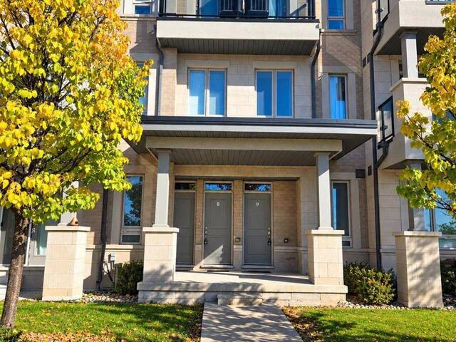 8 - 9601 JANE STREET Vaughan Ontario, L6A 4G5 - 2 Bedrooms Condo For Sale