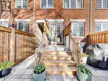 96 DRIZZEL CRESCENT | Richmond Hill Ontario | Slide Image Thirty-seven