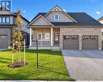 9485 TALLGRASS AVE AVENUE | Niagara Falls Ontario | Slide Image Three