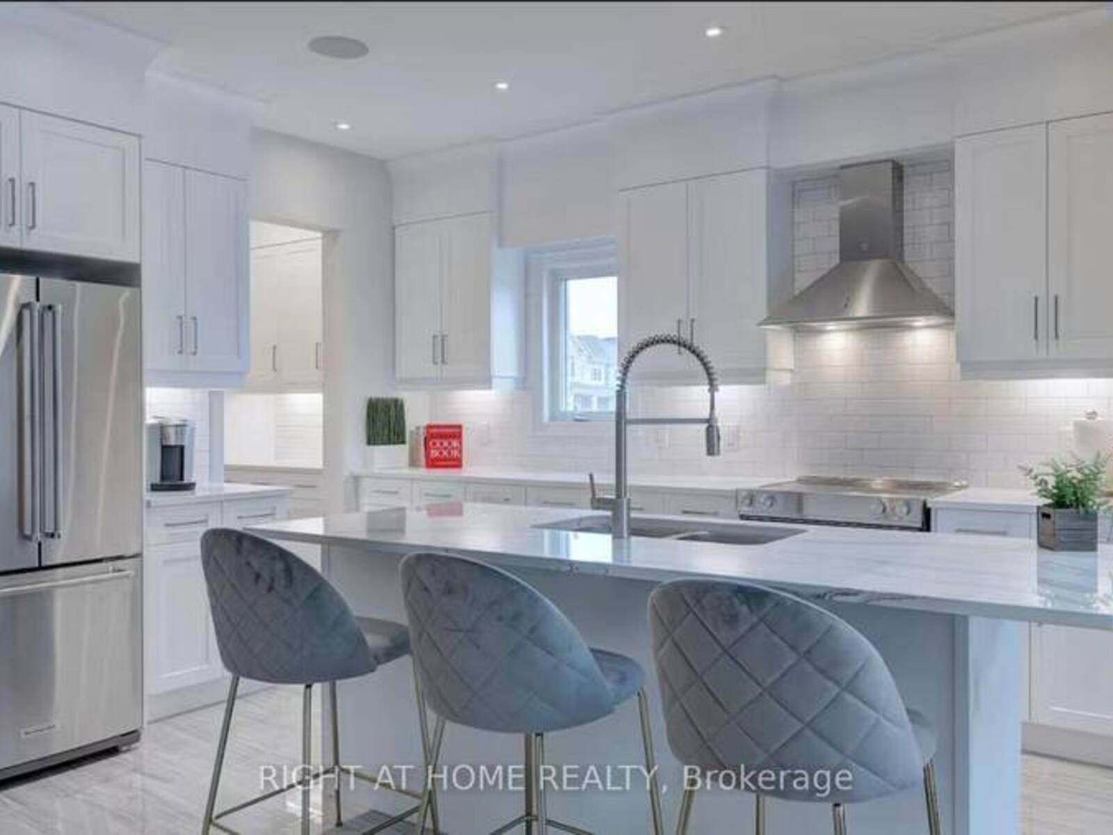 9485 TALLGRASS AVE AVENUE, Niagara Falls, Ontario L2G 0Y2
