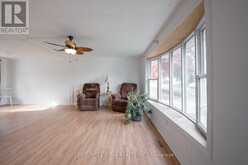 27 CASSELL LANE | Smiths Falls Ontario | Slide Image Three