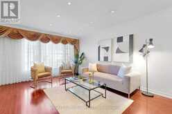 13 CLANCY DRIVE | Toronto Ontario | Slide Image Twelve