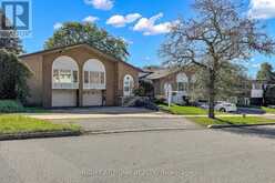 13 CLANCY DRIVE | Toronto Ontario | Slide Image Three