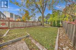 22 JEREMIAH LANE | Toronto Ontario | Slide Image Four
