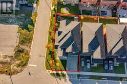47 CARONDALE SQUARE | East Gwillimbury Ontario | Slide Image Thirty-two