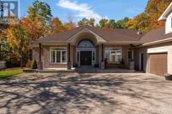 61 WHITE ELM ROAD | Barrie Ontario | Slide Image Four