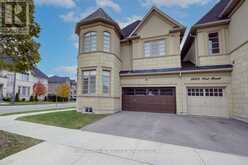 134 ZACHARY CRESCENT | Oakville Ontario | Slide Image Three