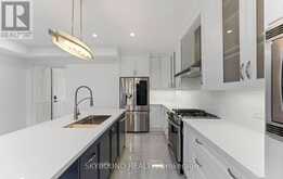 10 GALA LANE | Toronto Ontario | Slide Image Fourteen