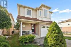 67 APPLE TREE DRIVE | Kitchener Ontario | Slide Image Three