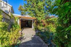 34 BRACKEN AVENUE | Toronto Ontario | Slide Image Forty-nine