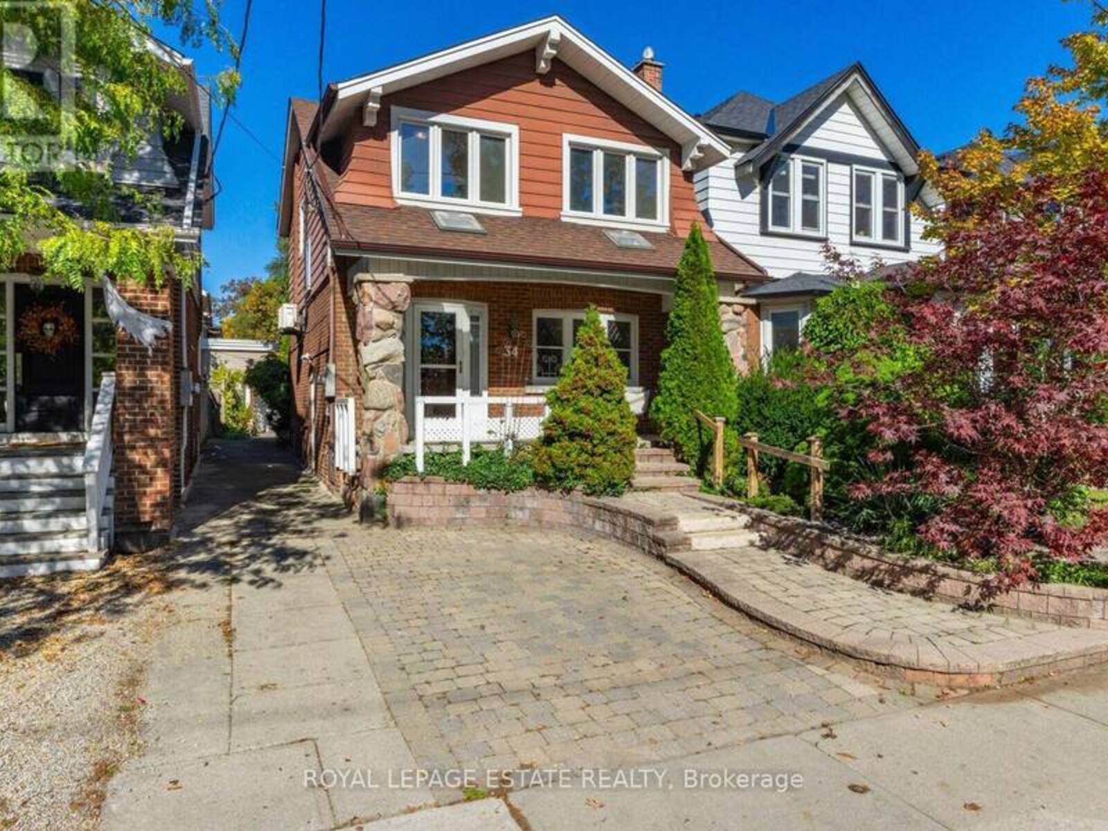 34 BRACKEN AVENUE, Toronto, Ontario M4E 1N5