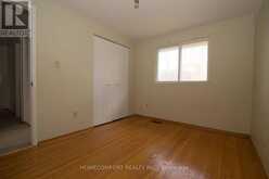 42 PINEMEADOW BOULEVARD | Toronto Ontario | Slide Image Seventeen