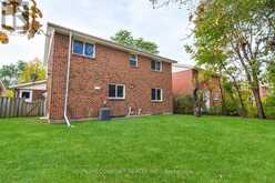 42 PINEMEADOW BOULEVARD | Toronto Ontario | Slide Image Twenty-one
