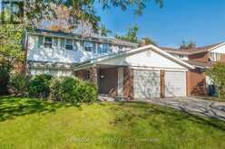 42 PINEMEADOW BOULEVARD | Toronto Ontario | Slide Image Four