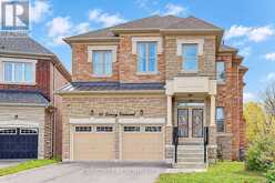 11 LEARY CRESCENT | Richmond Hill Ontario | Slide Image One