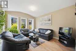 2194 SUTTON DRIVE | Burlington Ontario | Slide Image Eleven